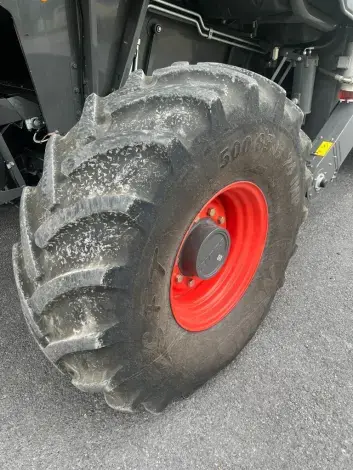 CLAAS LEXION 7400 - Photo 10