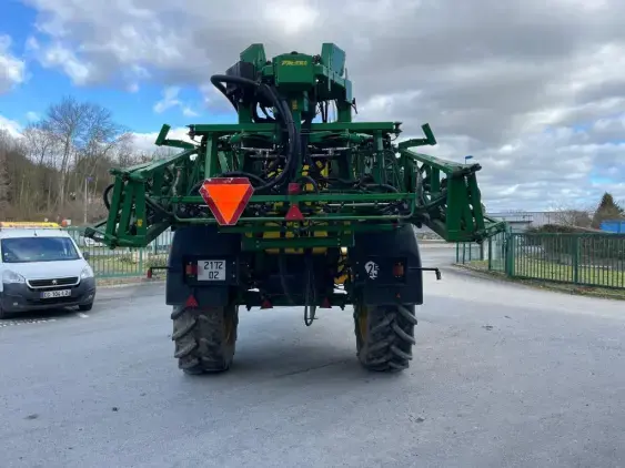 JOHN DEERE 840i - Photo 6