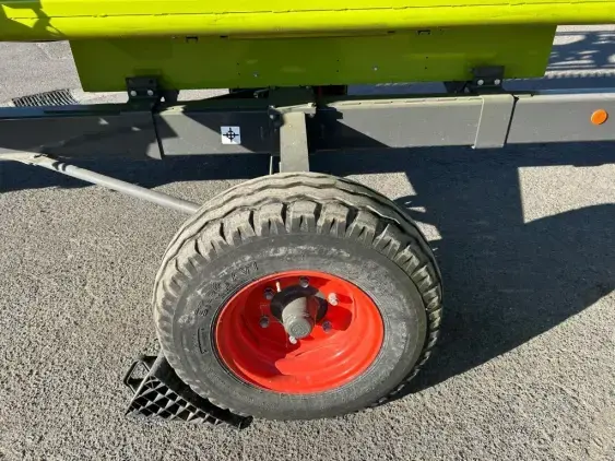 CLAAS Lexion 5300 - Photo 20