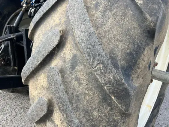 NEW HOLLAND T7.210 - Photo 12