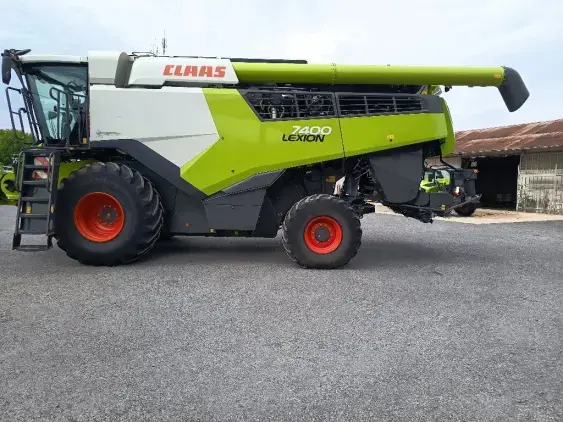 CLAAS lexion 7400 - Photo 5