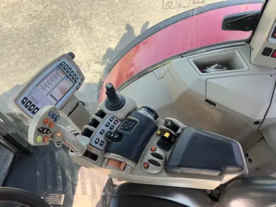 MASSEY FERGUSON 8735 DYNA-VT EXCLUSIVE - Photo 10