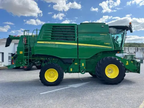 JOHN DEERE T560i HILLMASTER - Photo 8
