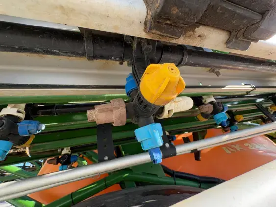 AMAZONE Ux 3200 super - Photo 12