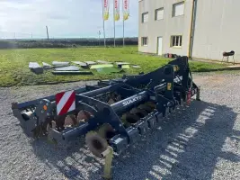 Acheter SULKY    en vente à GUEUDET 1880 CHÂTEAU-PORCIEN - CONCESSION CLAAS