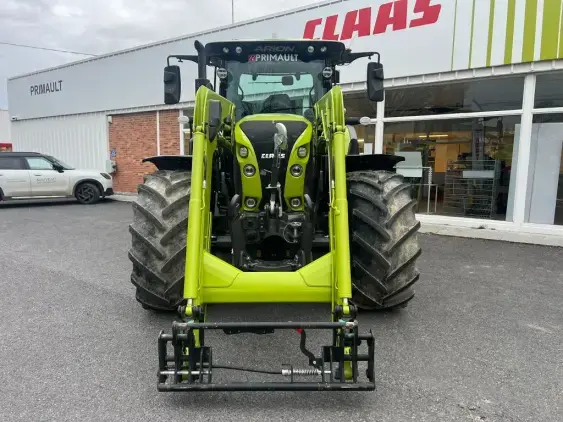 CLAAS ARION 660 - Photo 2