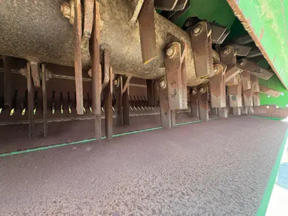 JOHN DEERE T660i - Photo 16