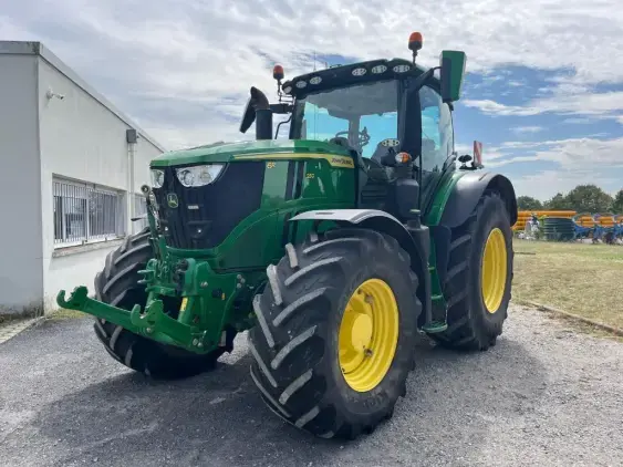 JOHN DEERE 6R250 - Photo 3