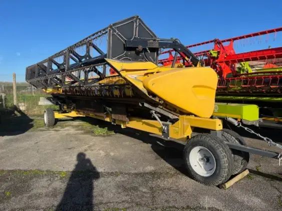 NEW HOLLAND CR 8.80 - Photo 20