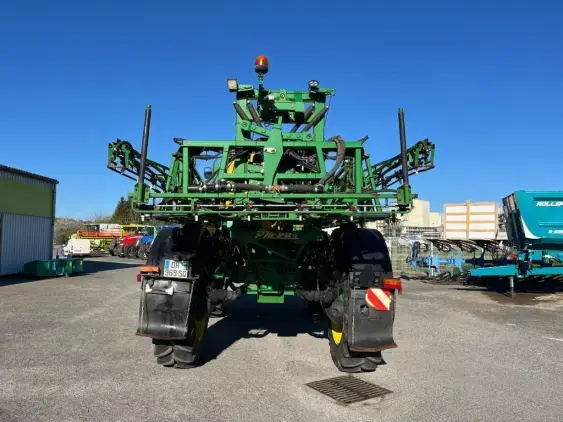 JOHN DEERE R4040i - Photo 6