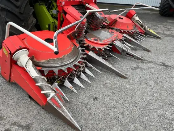 CLAAS JAGUAR 840 - Photo 19