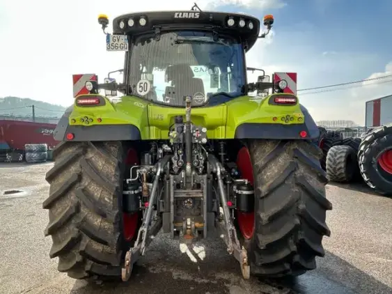 CLAAS Arion 660 Cebis  - Photo 6