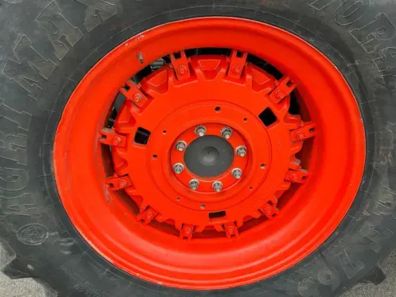 CLAAS Axion 800  - Photo 13