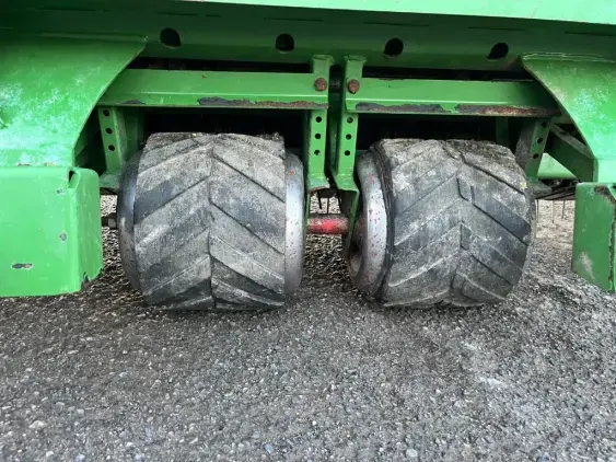 KRONE Easy flow 380S - Photo 13