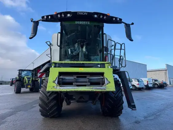CLAAS Trion 530 - Photo 2