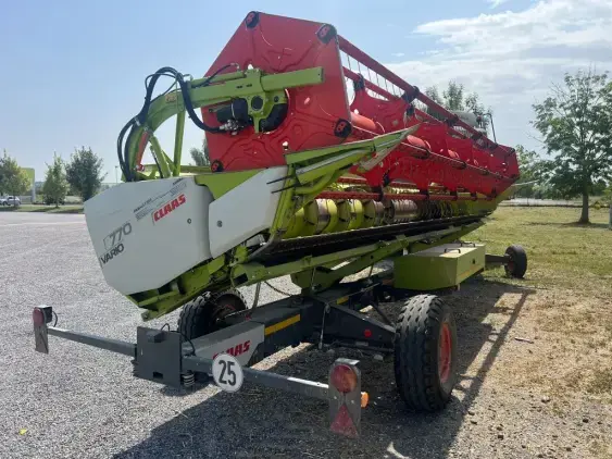 CLAAS Lexion 7500 TT  - Photo 20