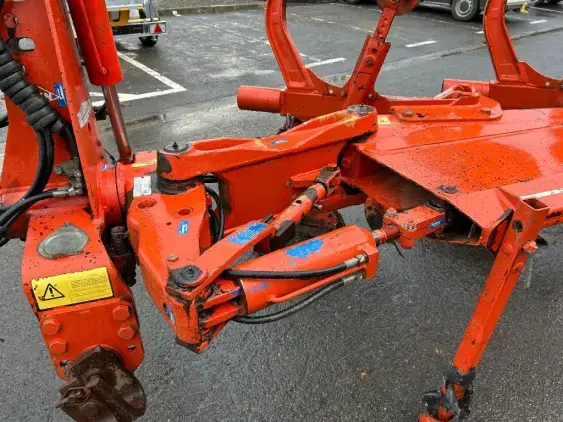 KUHN MULTI-MASTER 150 - Photo 13