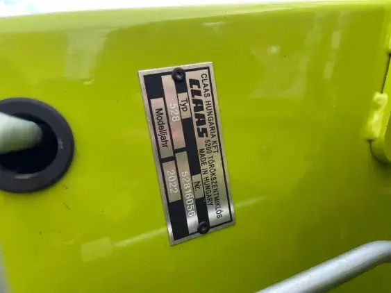 CLAAS Trion 520 - Photo 19