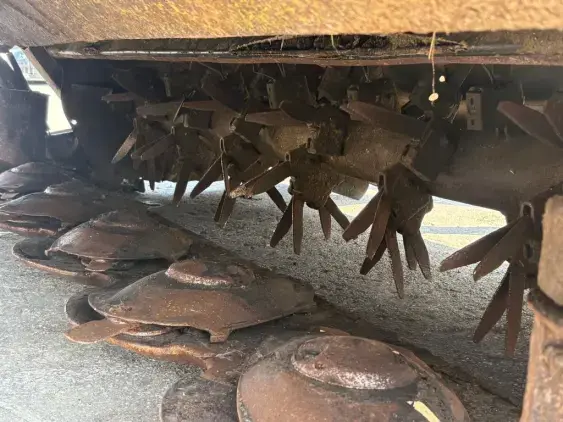 CLAAS Disco 9300C duo et Disco 3100 FC Profil - Photo 25