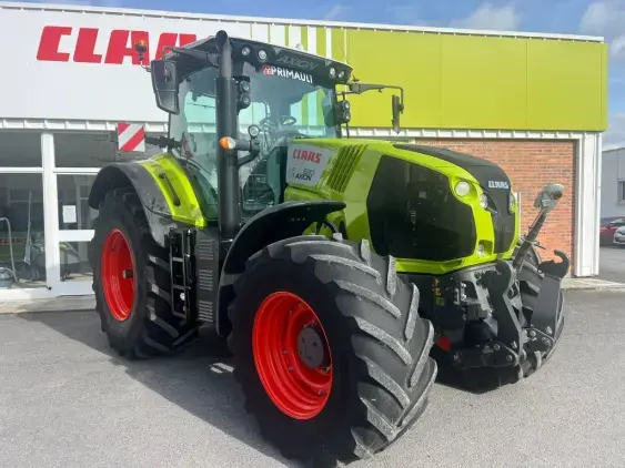 CLAAS Axion 830 Hexashift cis+ - Photo 1