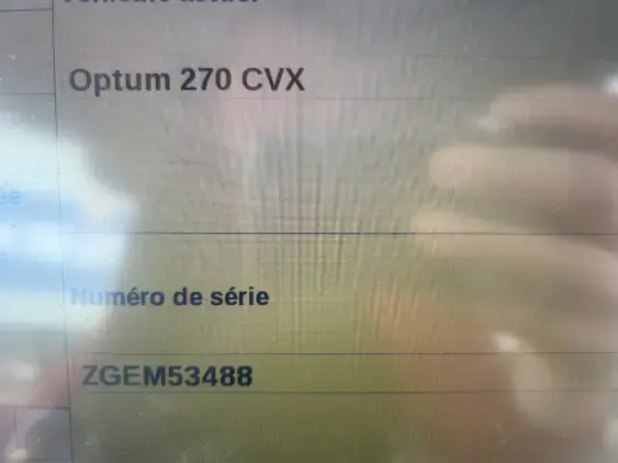CASE IH OPTUM 270 CVX - Photo 13