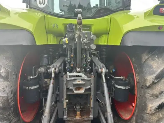 CLAAS Arion 650 Cebis  - Photo 9