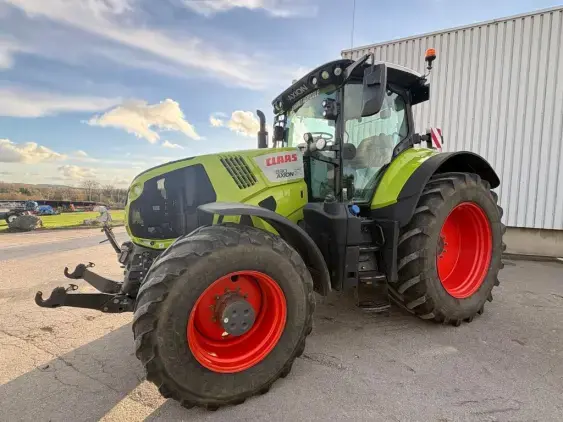 CLAAS AXION 830 CMATIC - Photo 3