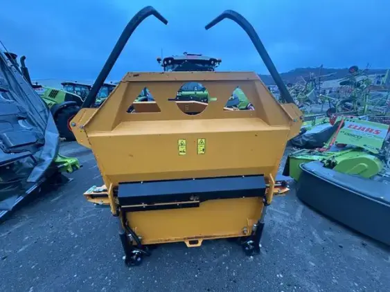 EMILY SIGMA - Photo 6