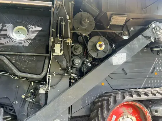 CLAAS Lexion 7500 TT  - Photo 28