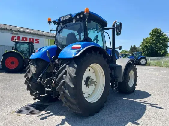 NEW HOLLAND T7.245 - Photo 7