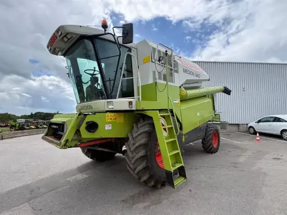 CLAAS MEDION 340 - Photo 3