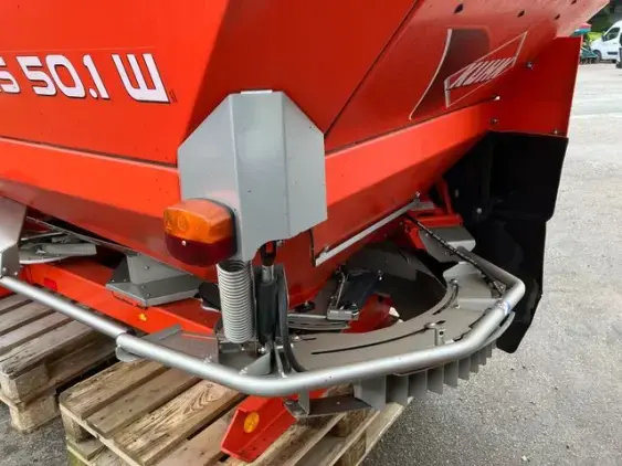 KUHN AXIS 50.1 W - Photo 7