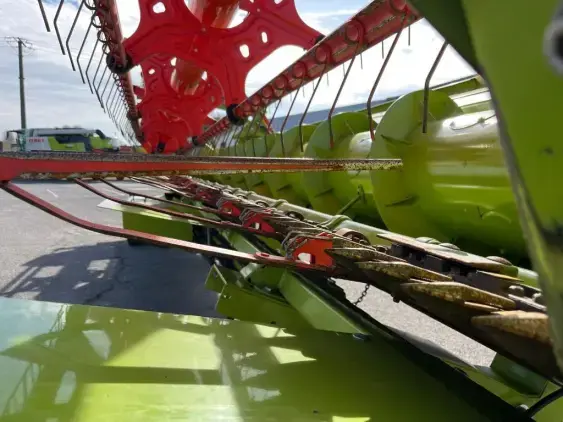 CLAAS Lexion 8700 TT  - Photo 26