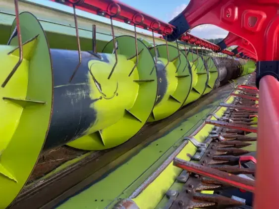 CLAAS 7600 tt - Photo 23