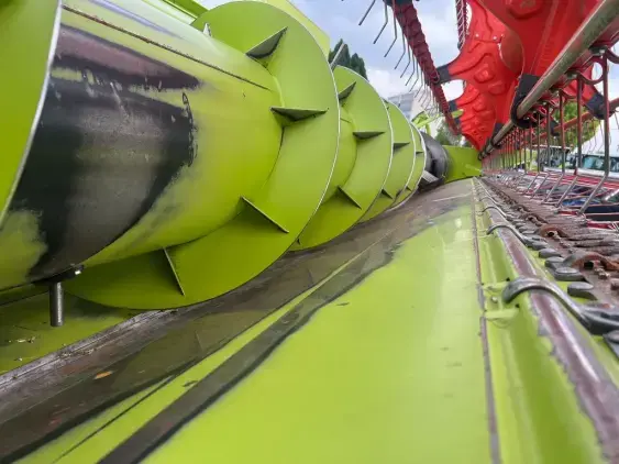 CLAAS LEXION 7400 - Photo 23