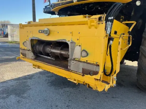 NEW HOLLAND CR 8.80 - Photo 15