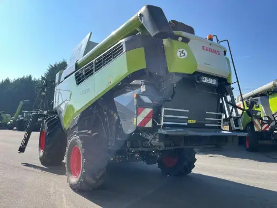 CLAAS LEXION 6700 - Photo 5