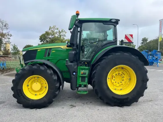 JOHN DEERE 6R250 - Photo 4