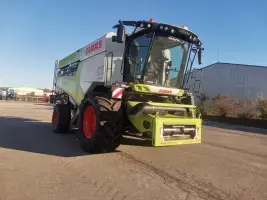 Acheter CLAAS    en vente à CLAAS MAROLLES PRIMAULT PAR GUEUDET 1880