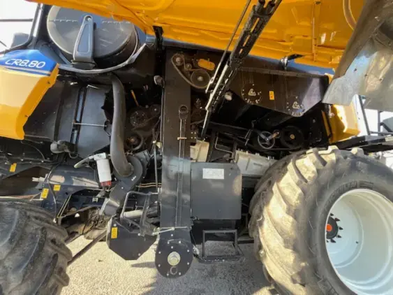 NEW HOLLAND CR 8.80 - Photo 18