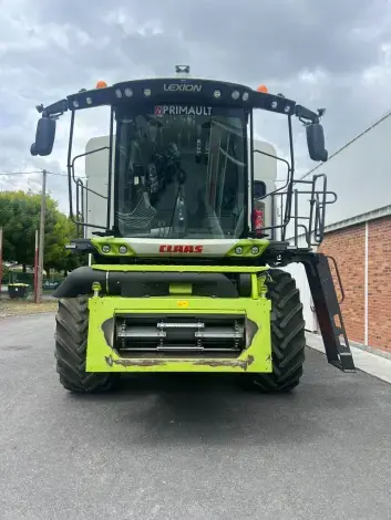 CLAAS Lexion 7500 - Photo 2