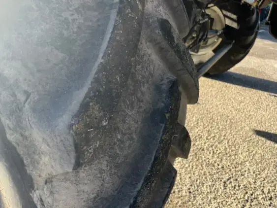 NEW HOLLAND CR 8.80 - Photo 14