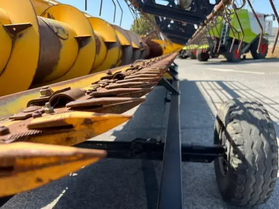 NEW HOLLAND CR 9.80 REVELATION - Photo 30