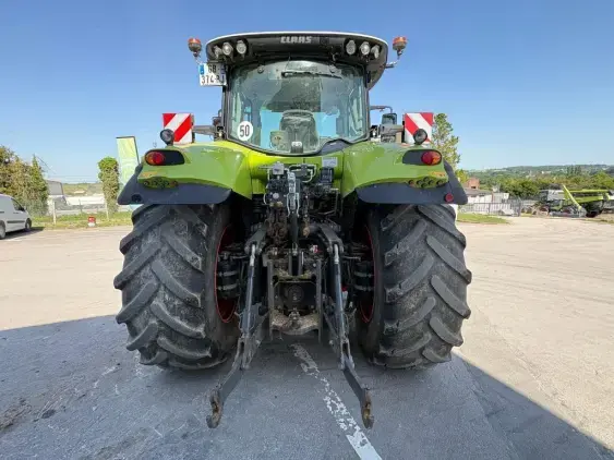 CLAAS AXION 810 - Photo 6