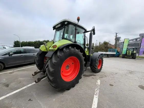 CLAAS ARION 630 CIS  - Photo 7