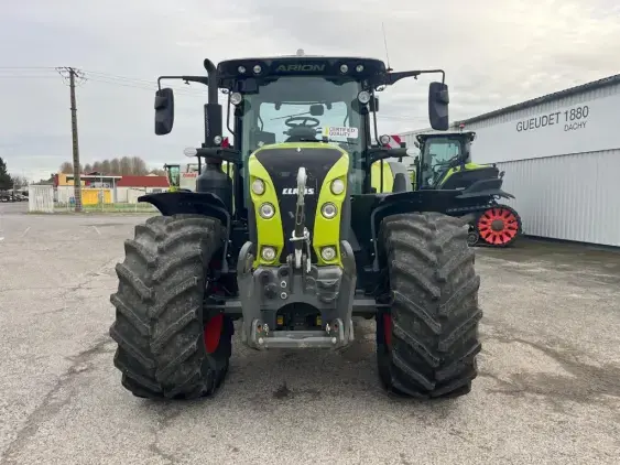 CLAAS ARION 650 cmatic  - Photo 2