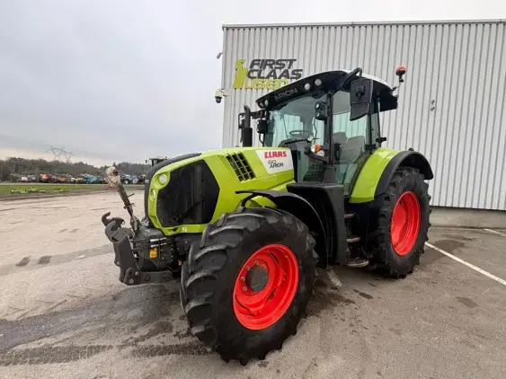 CLAAS ARION 610 - Photo 3
