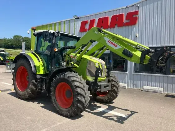 CLAAS Arion 450 - Photo 1