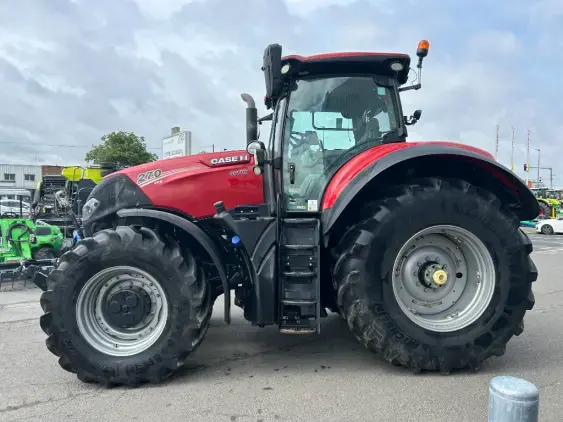 CASE IH OPTUM 270 CVX - Photo 4