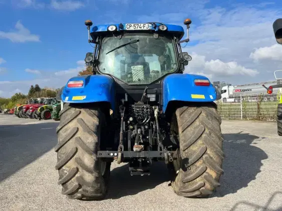 NEW HOLLAND T7.210 - Photo 6